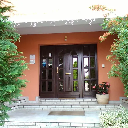 Penzion Zoeld Sziget Vendeghaz Eger