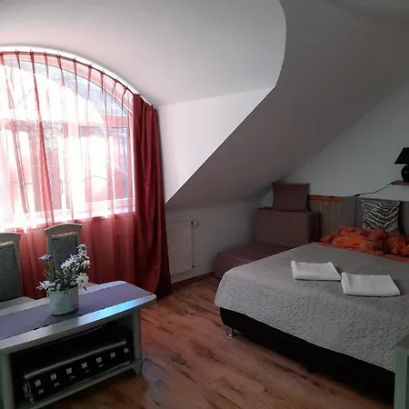 Zoeld Sziget Vendeghaz 3* Эгер